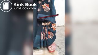 Desi Housewife pooping