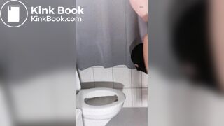 pooped in bowl german bombshell