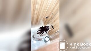 Chinese girl having diarrhea secretly filmed6 - video 2