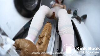 Massive Dildo Poop Smear
