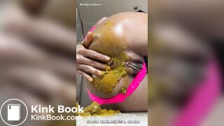 Hot Thai Babe Playing with Poop 3