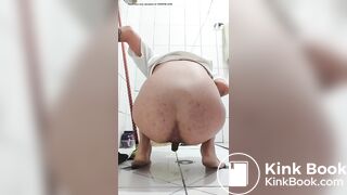 Slut shitting - video 3