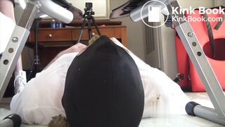 Cute mistress gives newbie thick load