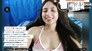 Scat reaction 29 (with gape show)