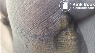 Pooping and peeing black wool tights