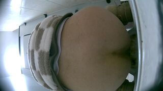 Voyeur girl pooping 3