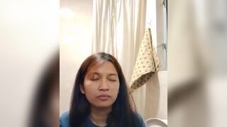 Girl Farting in The Toilet part 1