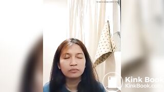 Girl Farting in The Toilet part 1
