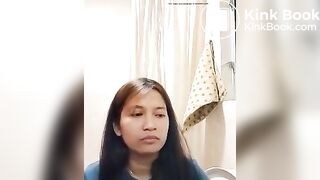 Girl Farting in The Toilet part 1