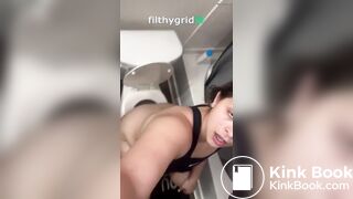 BBW pooping on toilet
