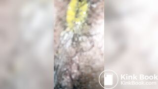 ebony wipe creasy discharge after a shit