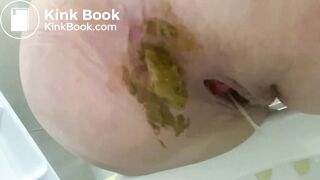 Sexy ass pooping closeup