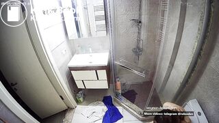 ROZA SEXY POOPING