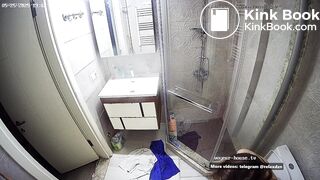 ROZA SEXY POOPING