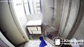 ROZA SEXY POOPING