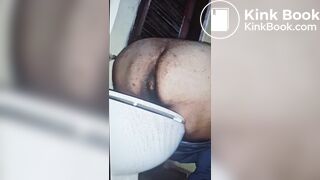 Fat ass shitting - video 7