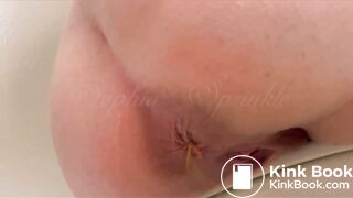 Diarrhea Explosion in Bathtub