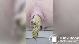 Before anal sex poop