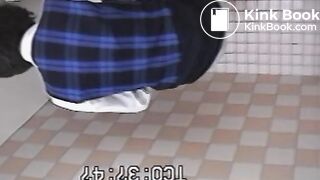 無修正 公園和式トイレ撮影2