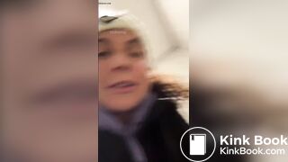 Blonde soft shit - video 2