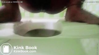Desi cousin pooping