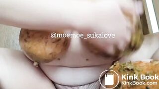 Japanese chubby girl smeared with shit　2