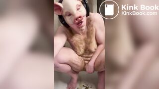 Nasty ugly cunt plays with shit