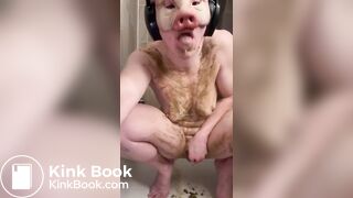 Nasty ugly cunt plays with shit