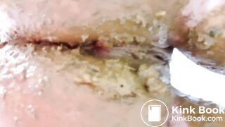 Incredible girl shits het panties