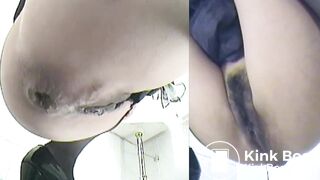 Japanese woman's toilet scene - video 371