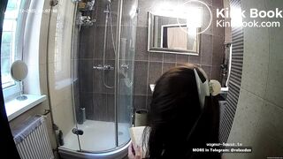 SEXY GIRL LOUD PLOPS WHILE READING A BOOK