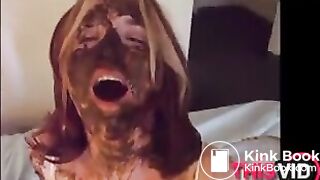 Amateur couple scat blow - video 4
