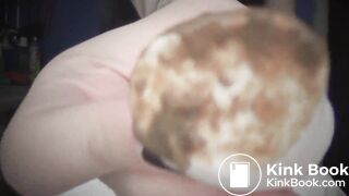 HOT GIRL EATS SHIT DIPPED MARSHMALLOWS