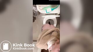 Twitter clip toilet selfie poop
