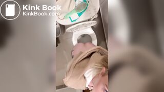 Twitter clip toilet selfie poop