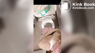 Twitter clip toilet selfie poop