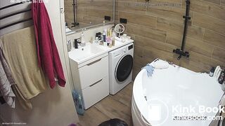 BIG ASS GIRL HEAVY PLOPS