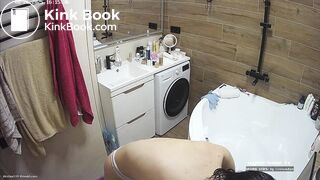 BIG ASS GIRL HEAVY PLOPS