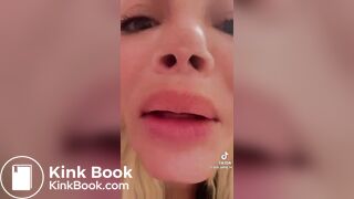 Texan girl toilet selfie