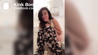 Girl with IBS selfie