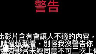 Girl big dump on de floor