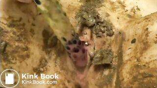 Shitting her yoga pants Part 2