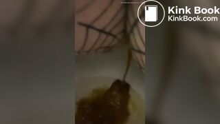 LIQUID-SHIT-CLOSE_UP