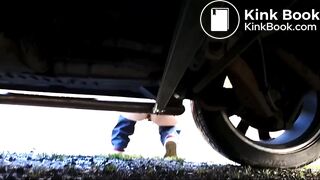 Girl shitting outdoor - video 5