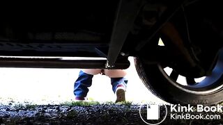 Girl shitting outdoor - video 5