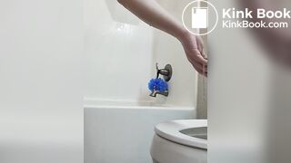 Shitting soft mucusy logs in the shower