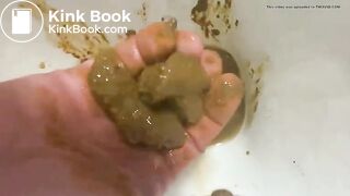 HUGE GERMAN OMA ON THE TOILET POT