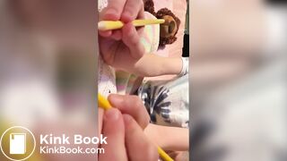 Girl talks about how she got into scat.