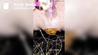 A girl on vacation shits