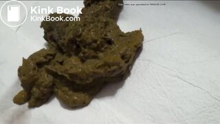 Blonde PAWG on chair